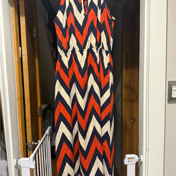 Gorgeous long chevron Maxi dress Romeo and Juliet couture - Picture 2 of 3